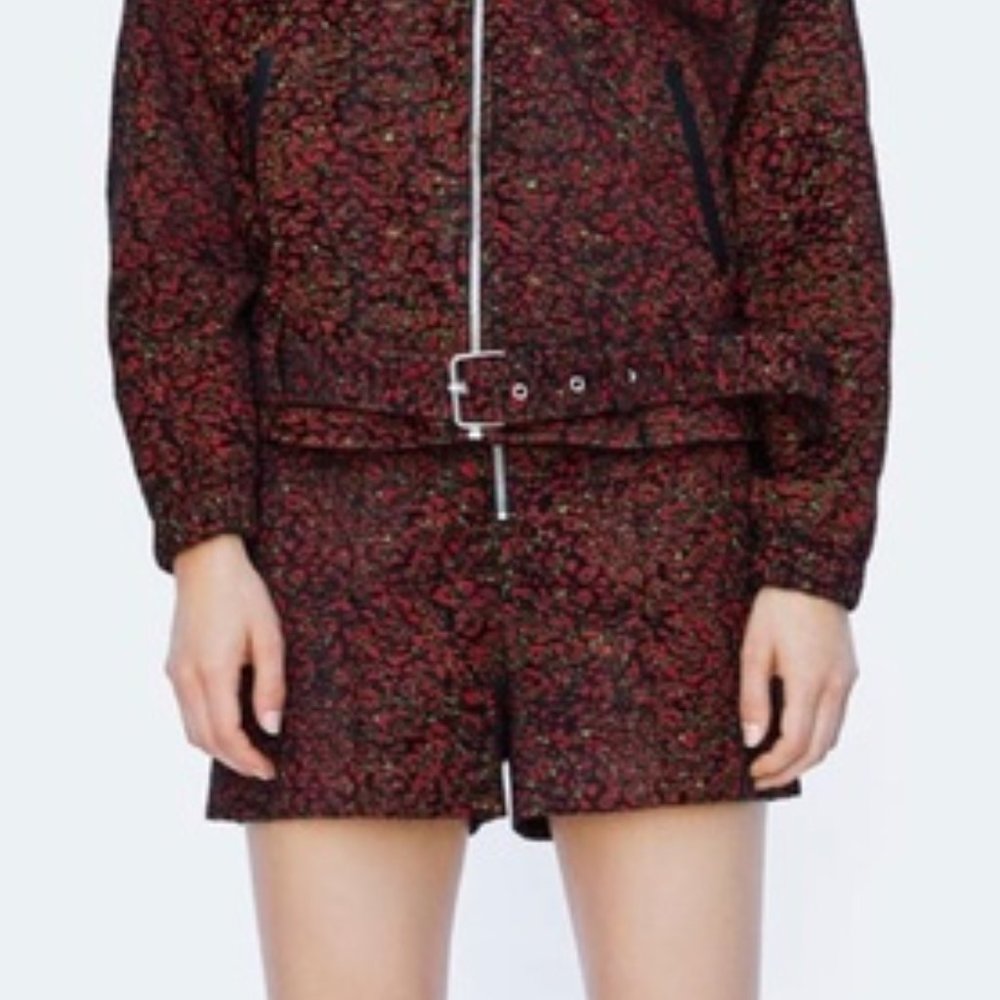 NEW Zara High Rise Red Black Floral Jacquard Zipper Short Size XS - Picture 4 of 10